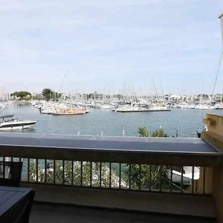Appartement Marina 3 Pieces Avec Clim, Terrasse Et Parking A 50m De La - Port Camargue - Fr-1-731-7 Le Grau-du-Roi